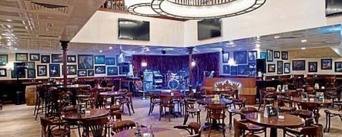 LATIN SUNDAYS @ PORTERS