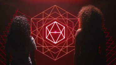 أمايز: عالم من الانغماس الحسي الكامل