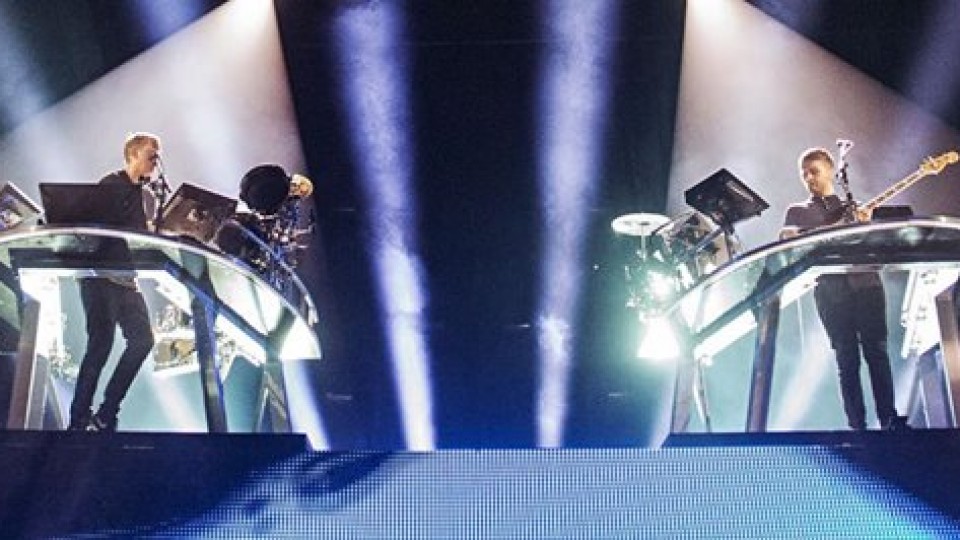 Disclosure DJ Set: Bahrain International Circuit
