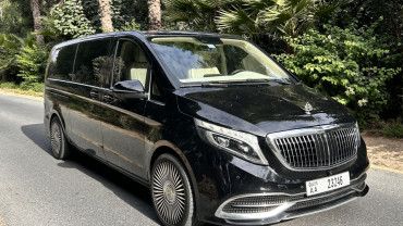 First-Class Private Transport – Mercedes Maybach V-Class