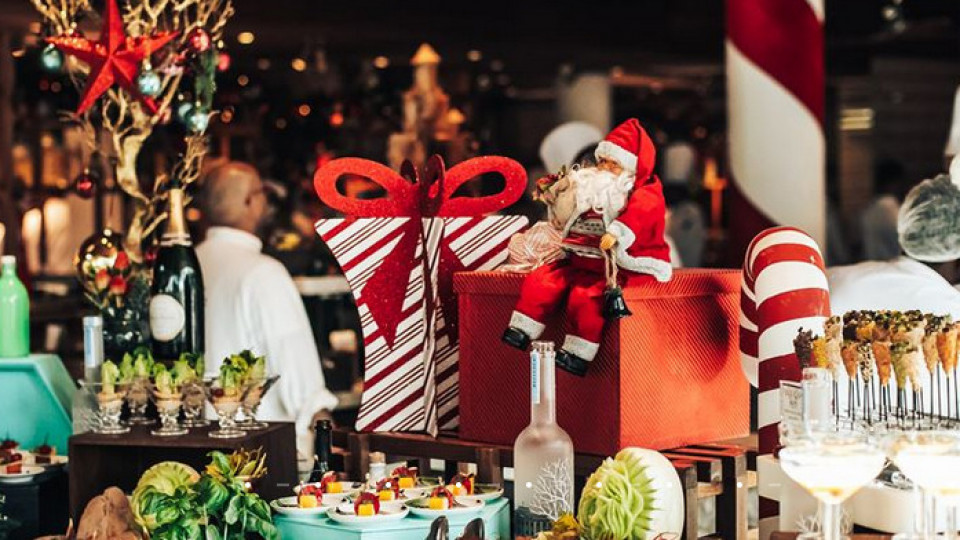 FIVE Palm Jumeirah | BLVD on One | Christmas Eve Dinner | Dec 24