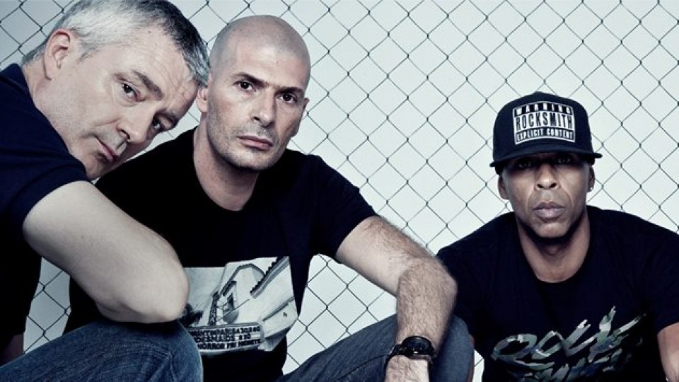 IAM live at MusicHall WaterFront