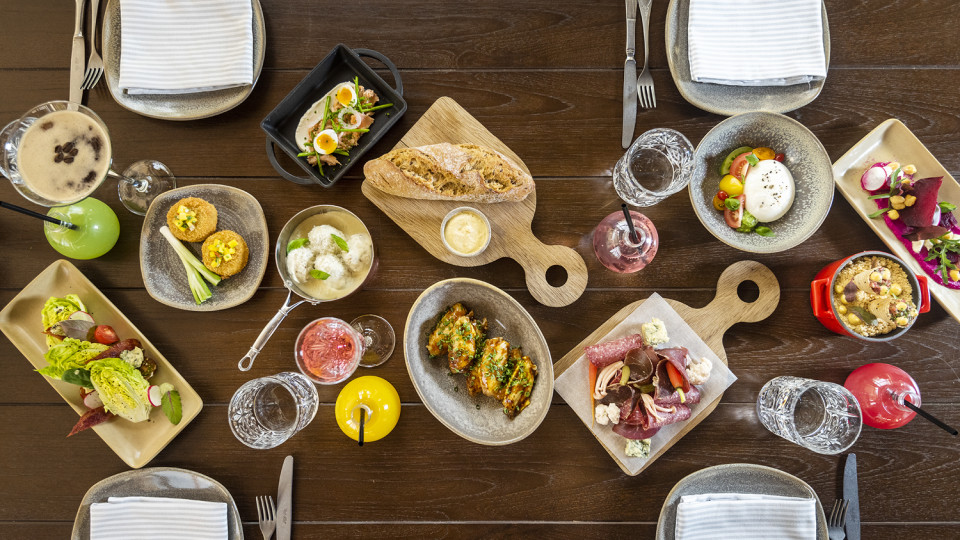 Iconic Night Brunch at Farmhouse