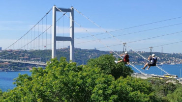 Istanbul Zipline Adventure with Bosphorus View