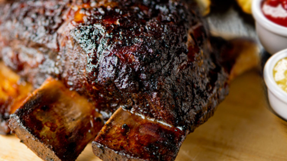 Ribs N Chips Specials | Hickory's Sports Bar