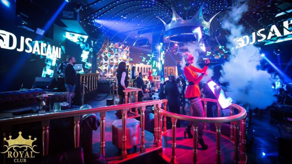 ROYAL LOUNGE DUBAI, Khalejii ROYAL LOUNGE DUBAI, Khalejii