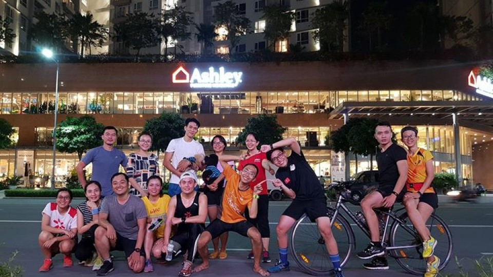 SRC_Tuesday Run_Sala_Vui thôi đừng vui quá