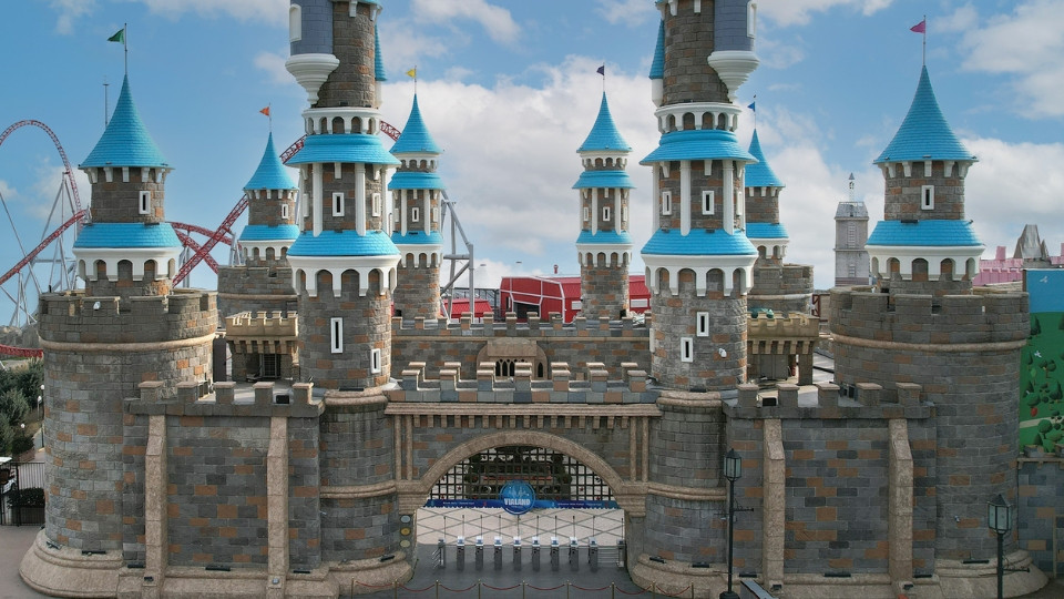 Vialand Theme Park Ticket & Shuttle