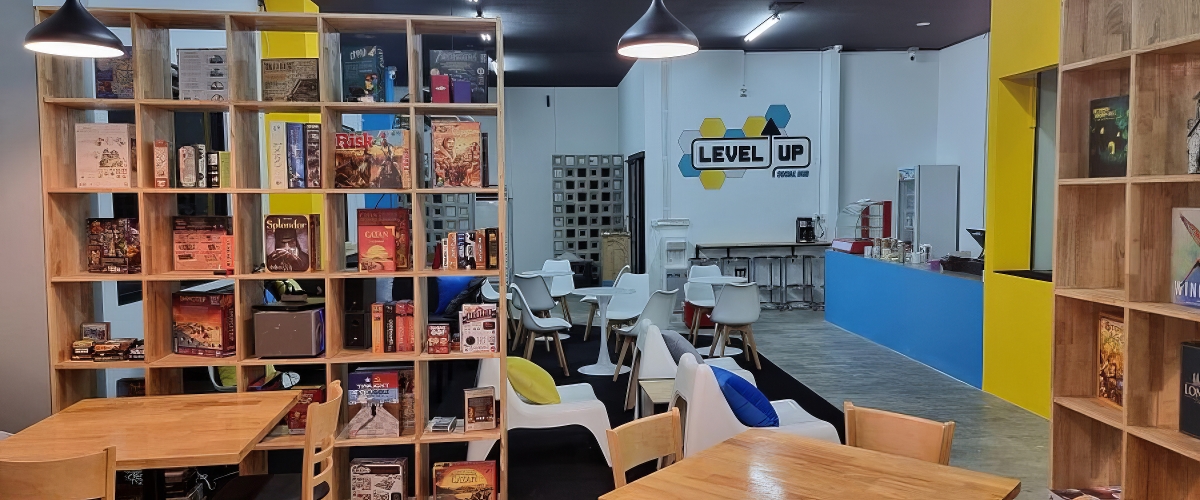 Level up - social hub