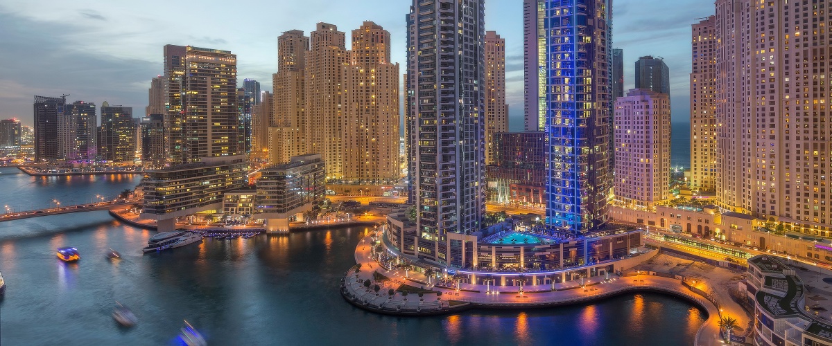 Urban Lounge - Intercontinental Dubai Marina