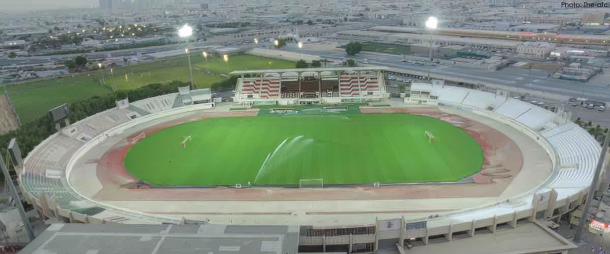 ملعب الشارقة لكرة القدم
