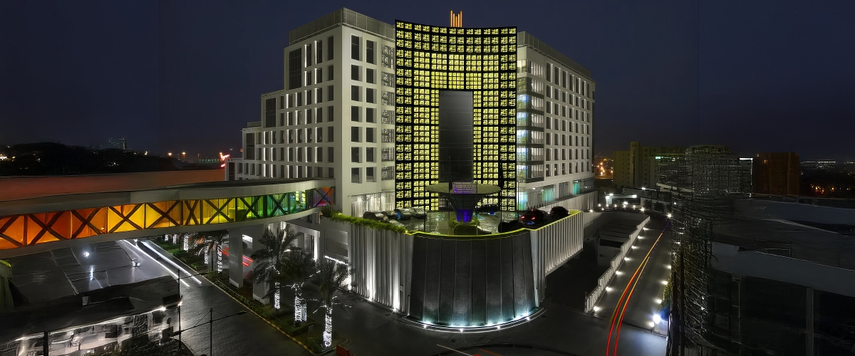Grand Millennium Hotel, Muscat